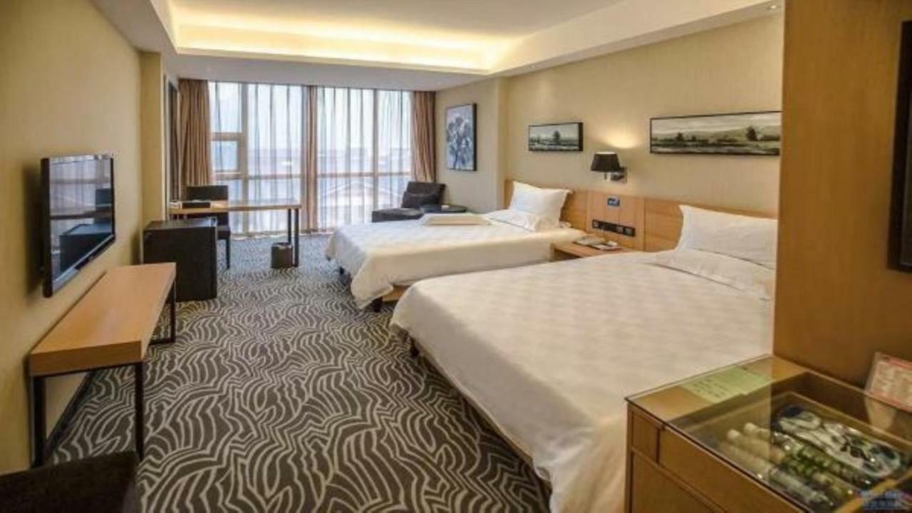 Friend Hui Hotel Csangcsiacsie Kültér fotó