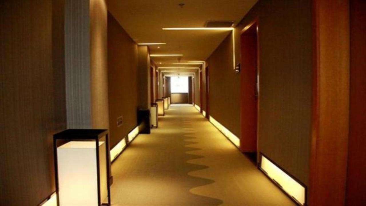 Friend Hui Hotel Csangcsiacsie Kültér fotó
